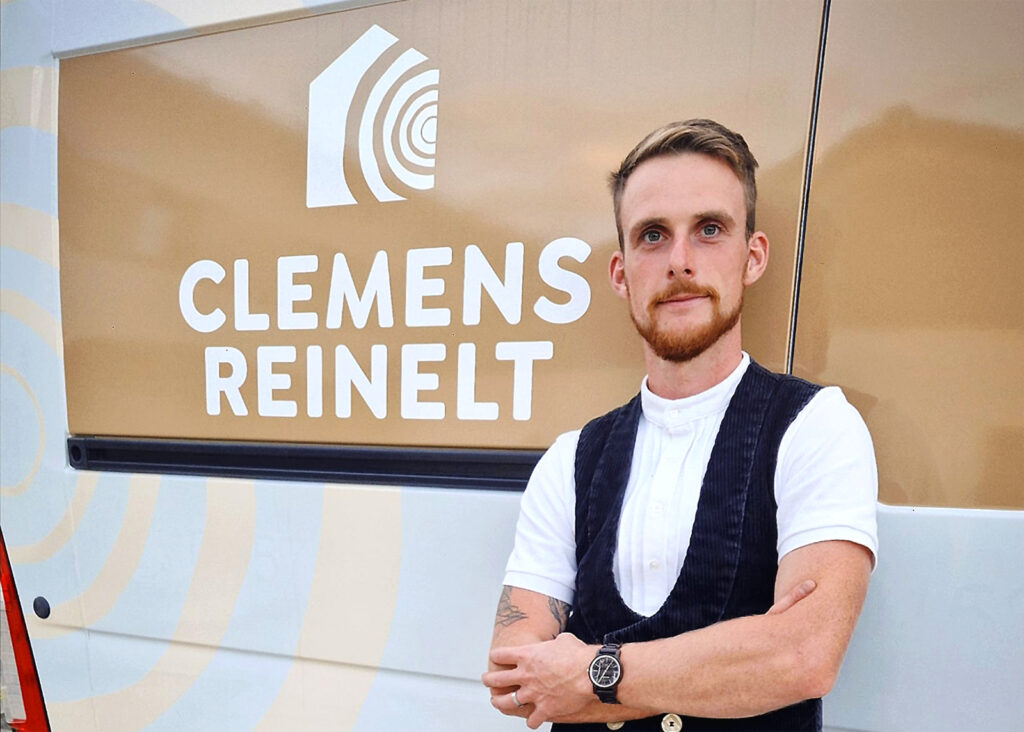 ClemensReinelt_PortraitQuer